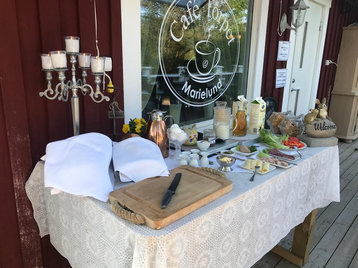 Cafe Torpet B&B Skepplanda Екстер'єр фото